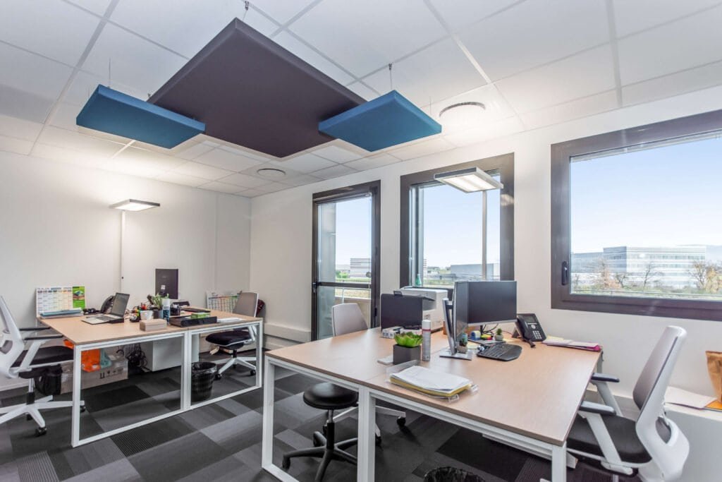 Bureaux modernes et épurés de Guccio Tolomei