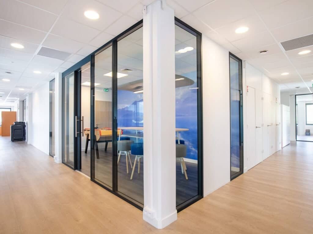 Intersection de l'entreprise Éditions Tissot